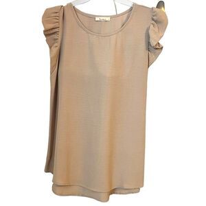 Les Amis Ruffle Top Size Large